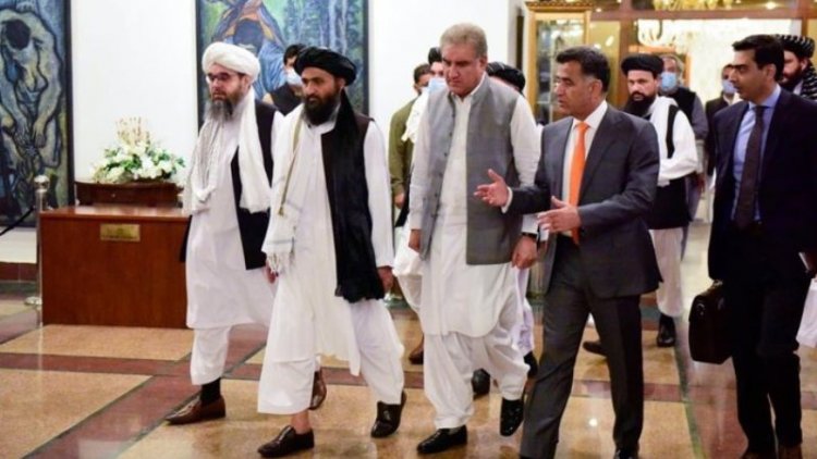 Pakistan, kapsayıcı Afgan hükümeti için Taliban ile diyalog başlattı