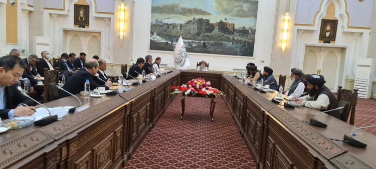 Rusya, Çin ve Pakistan'ın özel temsilcileri Afganistan'ın yeni başbakanı ile görüştü