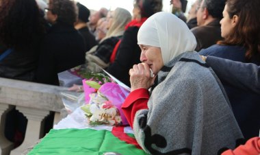 Paris'te yüzlerce Cezayirlinin öldürüldüğü '17 Ekim 1961 Katliamı' 60. yılında