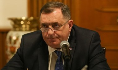 Sırp lider Dodik'in ayrılıkçı söylemleri Bosna Hersek'teki siyasi krizi tırmandırdı