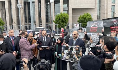 İşgalci İsrail'in saldırılarında şehid olanların yakınları Türkiye'de adalet arıyor