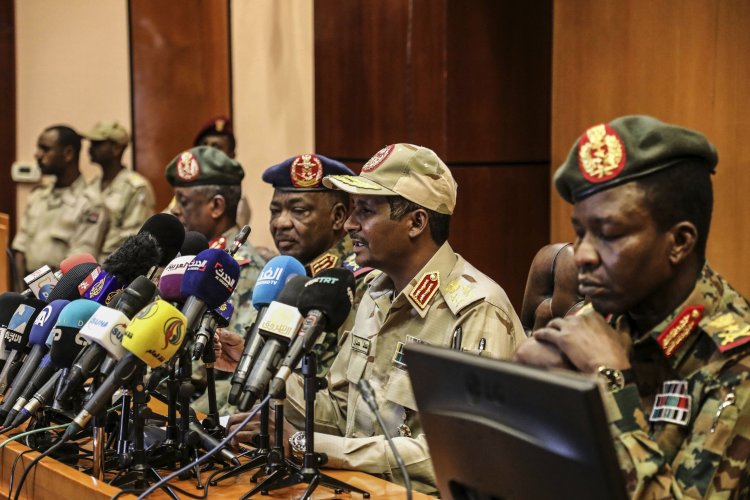 BM'den Sudan ordusuna yönetimden çekilmesi çağrısı