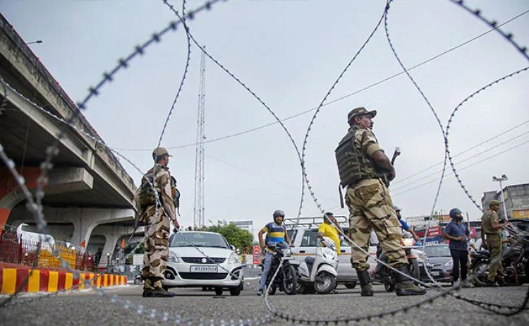 Hindistan, işgal altındaki Cammu Keşmir bölgesine binlerce takviye asker gönderiyor