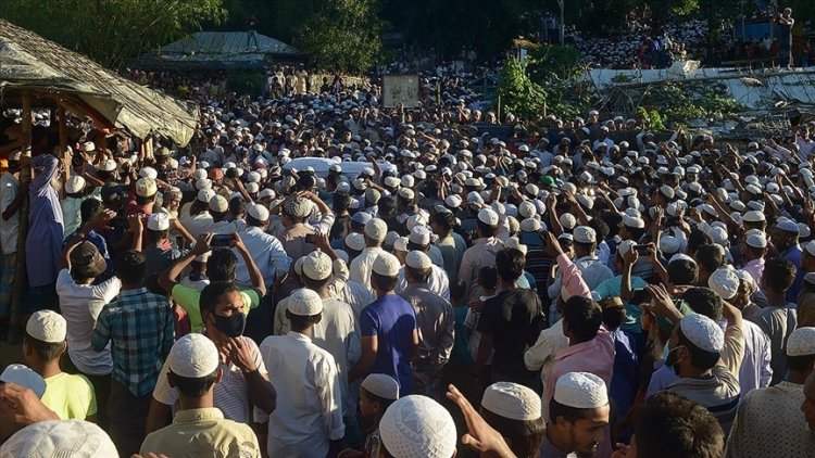 Bangladeş, yüzlerce Arakanlı Müslümanı daha Bhasan Char Adası'na gönderdi