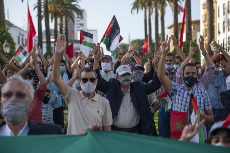 Fas'ta 36 şehirde işgalciyle işbirliğini protesto gösterileri düzenlendi