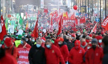 Belçika'da binlerce işçiden hükümete: Her şey zamlanıyor, ücretlerimiz hariç