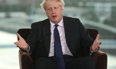 Johnson'un koltuğu sallantıda