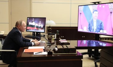 Rusya Devlet Başkanı Putin ve Çin Devlet Başkanı Şi görüştü