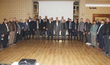 HÜDA PAR Genel Başkanı Yapıcıoğlu Adana’da iş insanlarıyla bir araya geldi