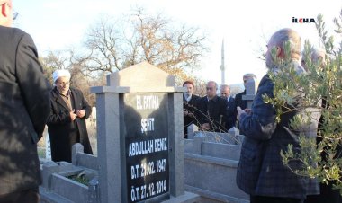 Şehid Abdullah Deniz kabri başında yâd edildi