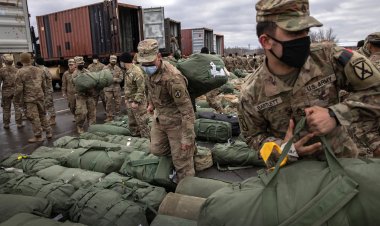 Irak: Uluslararası koalisyonun tüm güçlerinin ve savaş teçhizatının ülkeden çıkışı tamamlandı
