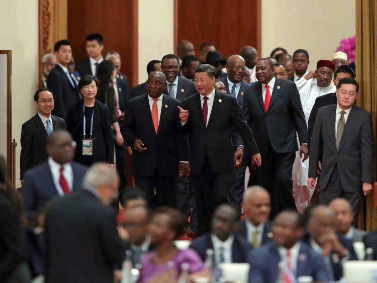 Çin'in Afrika'daki yeni stratejisi: Ödenmesi 'imkansız' borçlandırma sistemi