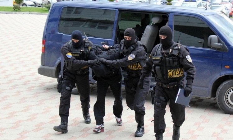 Bosna'da 7 savaş suçu şüphelisi gözaltına alındı