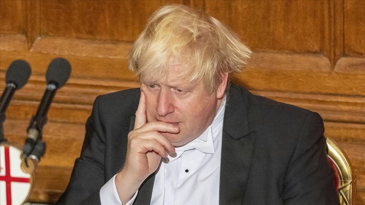 İngiltere'de görevdeki en kötü dönemini yaşayan Johnson'ı daha kötü günler bekliyor