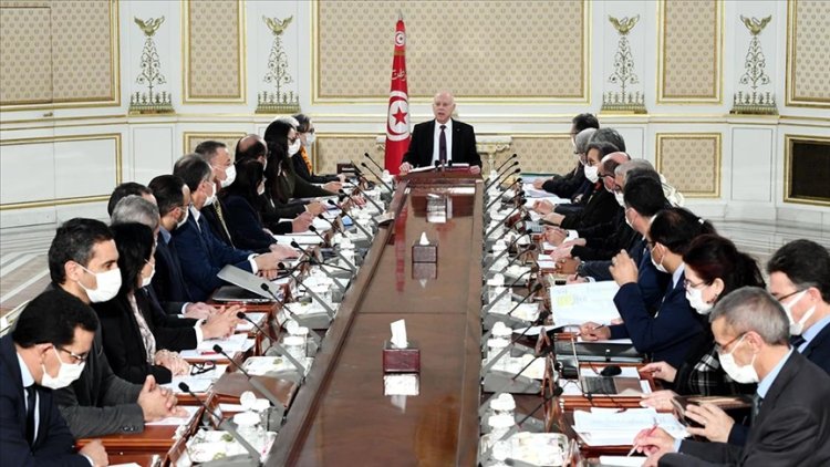 Tunus'ta 17 Aralık 2022'de erken genel seçime gidilecek