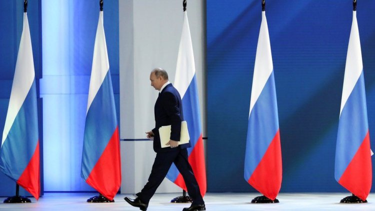 Rusya, 2021'i Batı ile gerginliğin gölgesinde geçirdi