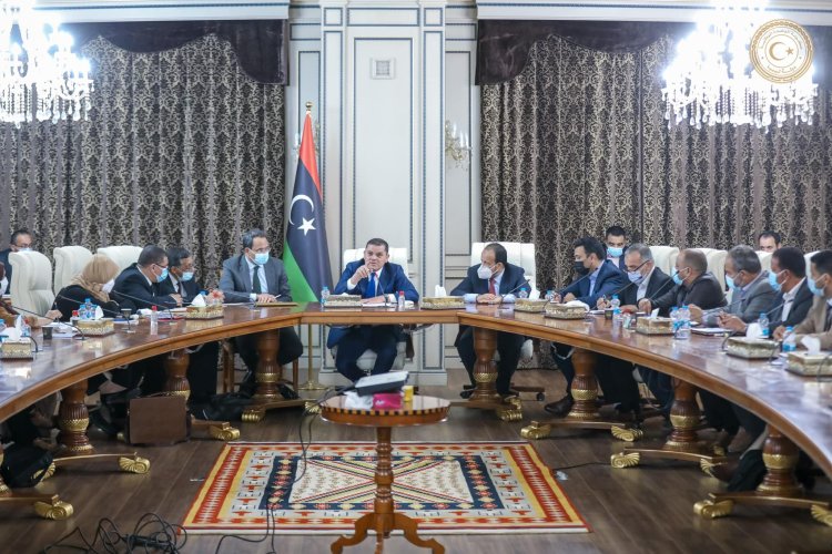 Libya Başbakanı Dibeybe ertelenen seçimlerin ardından ilk kez Bakanlar Kurulunu topladı
