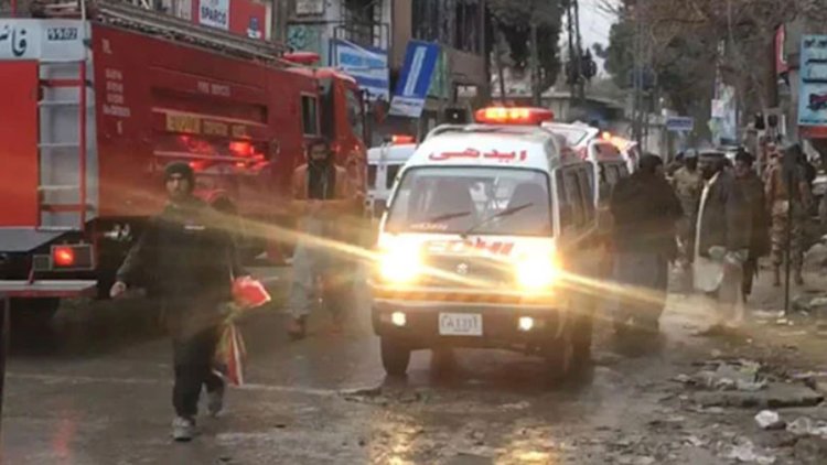 Pakistan'da bombalı saldırı: 4 ölü, 14 yaralı