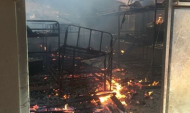 Uganda'da iki ayrı yangın: 5 çocuk öldü