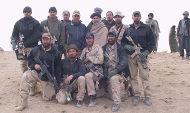 CIA destekli Afgan güçleri, BAE'de bir mülteci kampında ABD'ye gitmeyi bekliyor