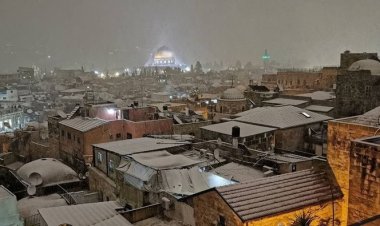 Kudüs beyaza büründü