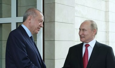 Cumhurbaşkanı Erdoğan'ın davetini kabul eden Putin, Türkiye'ye geliyor