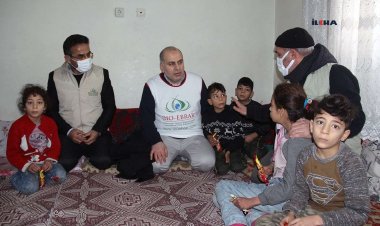 İHO EBRAR Genel Başkanı Dr. Alpsoy, Diyarbakır'da mağdur aileleri ziyaret etti