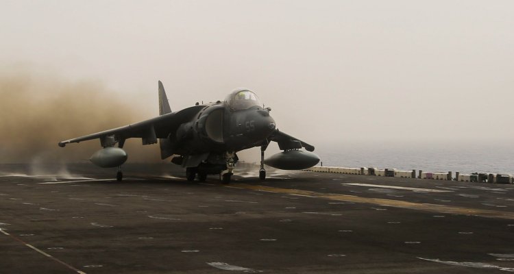 Güney Kore'de savaş uçağı düştü: Bir ölü