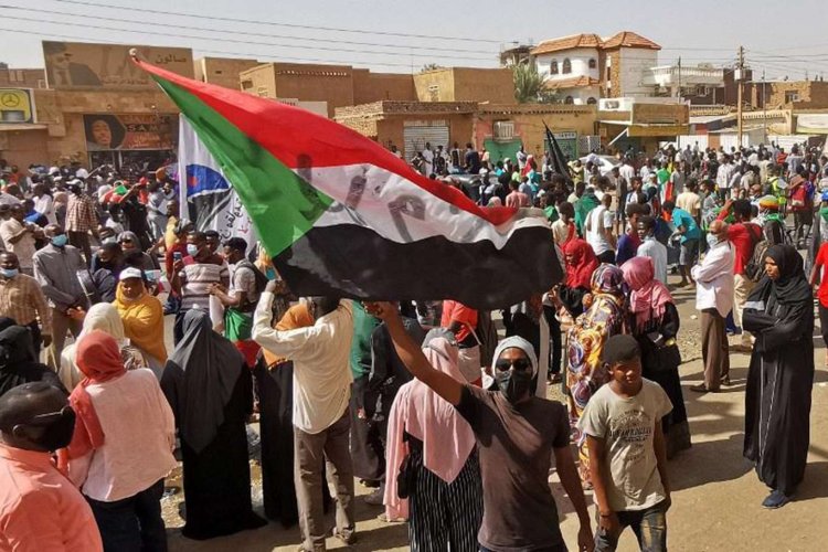 Sudan'da darbe karşıtı protestolarda ölü sayısı yükseliyor