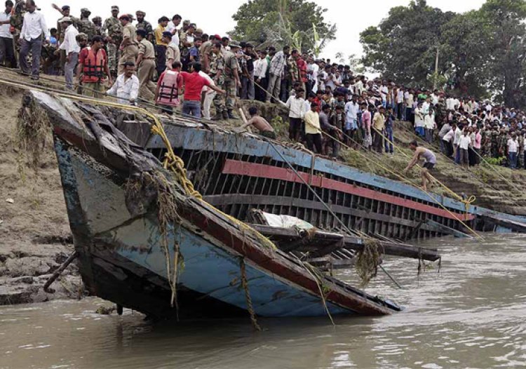 Kongo Nehri'nde balıkçı teknesi battı: 180 kişi kayıp