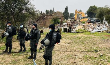 İşgal rejimi Ramallah'ta onlarca Filistinlinin evini yıktı