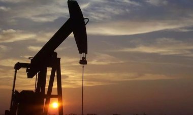 İran: Günlük 1,2 milyon varil petrol satıyoruz