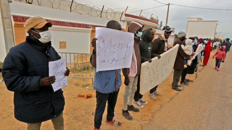 Tunus’ta 3 ayda 27 binden fazla düzensiz göçmen yakalandı
