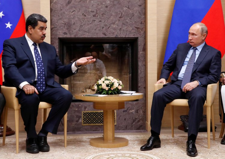 Maduro'dan, Rusya Devlet Başkanı Putin'e destek