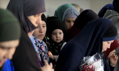Savaşın göçe zorladığı Kırımlı kadınlar, çocuklarına hem annelik hem babalık yapıyor