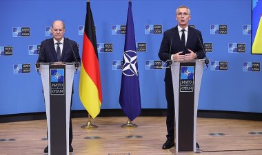 Scholz, NATO'nun Rusya-Ukrayna savaşına askeri olarak müdahale etmeyeceğini söyledi