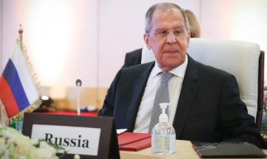 Lavrov: İstanbul'daki müzakerelerin başarılı sonuçlanmasını ümit ediyoruz