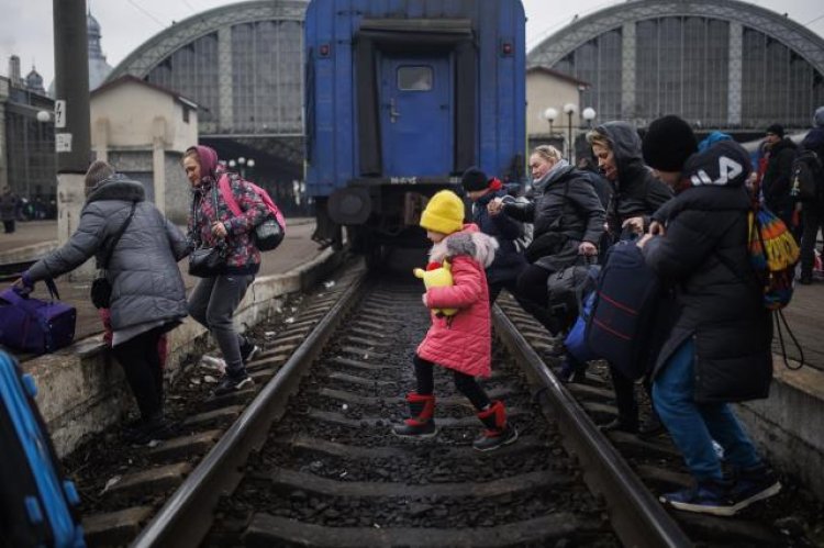 BM: Ukraynalı mülteciler insan ticareti riski ile karşı karşıya