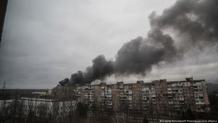 "Ruslar Mariupol'da yaklaşık 400 sivili rehin tutuyor"