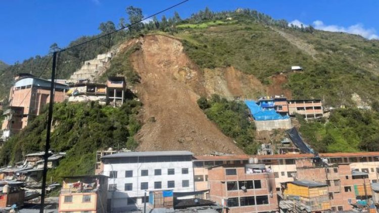 Peru'da deprem ve heyelan
