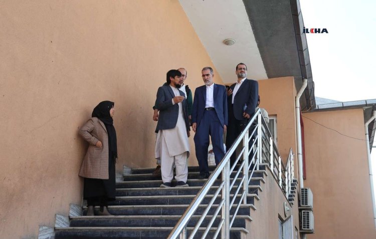 Yetimler Vakfı Genel Başkanı Karavil Afganistan'da yetimhaneyi ziyaret etti
