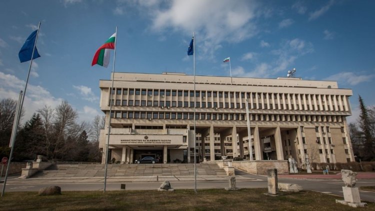 Bulgaristan, 10 Rus diplomatı 'istenmeyen kişi' ilan etti