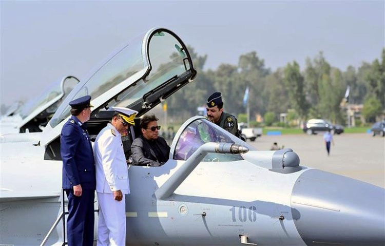 Pakistan, Hindistan'a karşı Çin yapımı J-10C savaş uçaklarıyla denge arıyor