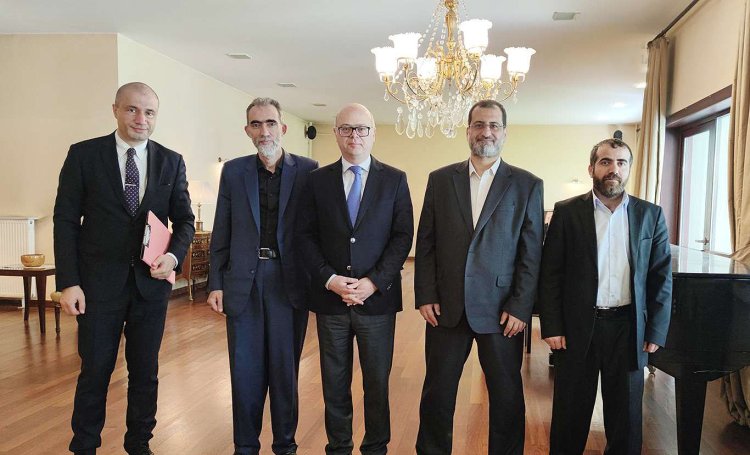 Yetimler Vakfı heyeti Afganistan Türkiye Büyükelçisi Erginay'ı ziyaret etti