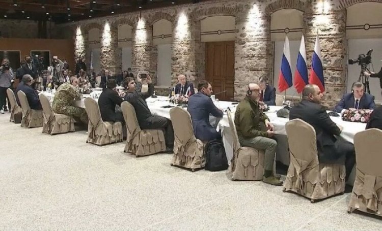 İstanbul'daki Rusya-Ukrayna müzakere görüşmesi sona erdi