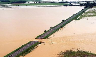 Brezilya'daki şiddetli yağışlar nedeniyle ölenlerin sayısı 15'e yükseldi