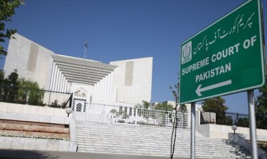 Pakistan Anayasa Mahkemesi güvensizlik oylamasının reddedilmesinin iptaline karar verdi