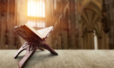 İsveç'te Kur'an-ı Kerim yakılmasına tepki olarak 40 ülkede hatim okundu