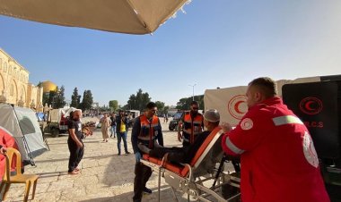 Siyonist işgal rejimi Mescid-i Aksa'ya yine saldırdı