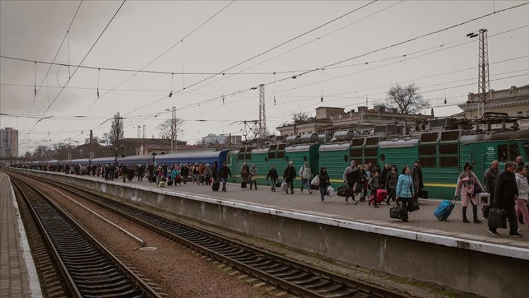 BM: Ukrayna'dan savaş nedeniyle 5 milyona yakın kişi Avrupa'ya sığındı